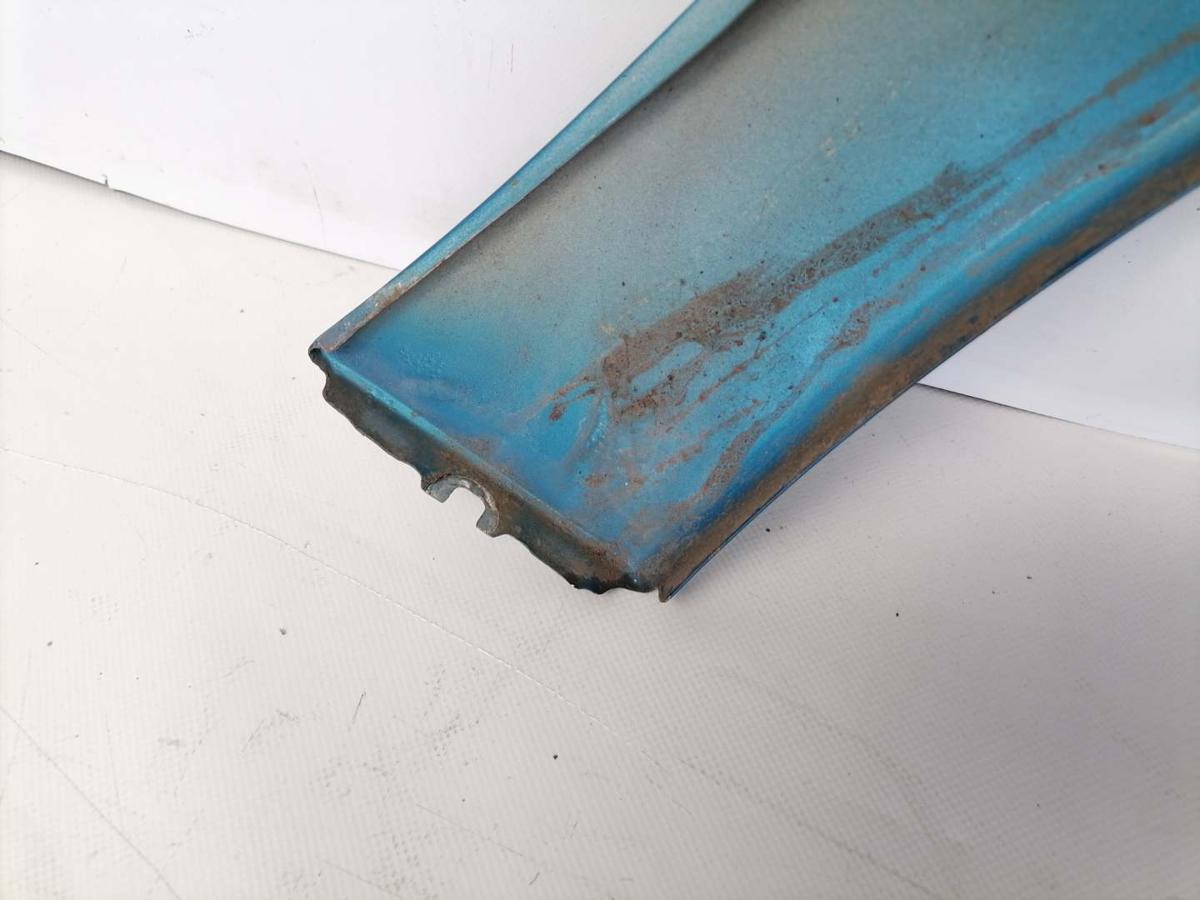 Peugeot 207 original Kotfl&uuml;gel vorn links KMU Blaumetallic Bj.2008